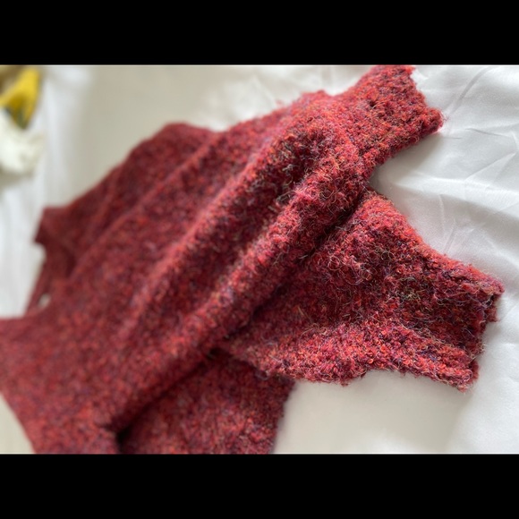 Gorgeous Textured Gentle Fawn Sweater - Picture 2 of 4